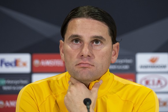 epa07888730 Bern&#039;s head coach Gerardo Seoane during a press conference one day before the UEFA Europa League group stage match between Switzerland&#039;s BSC Young Boys Bern and Scotland&#039;s G ...