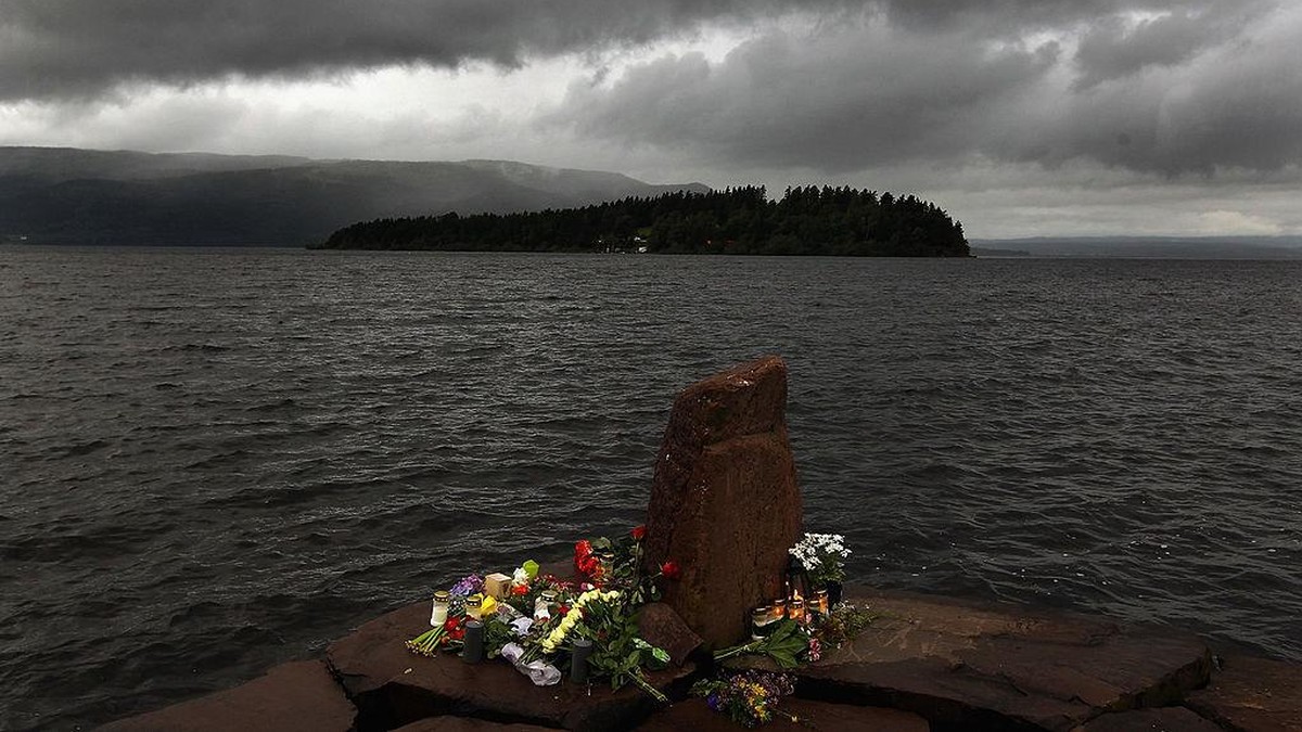 UTOYA ISLAND, NORWAY - JULY 24: Flowers rest near Utoya Island following Friday's twin extremist attacks, on July 24, 2011 in Norway. A man, named as Anders Behring Breivik, 32, has been arrested ...