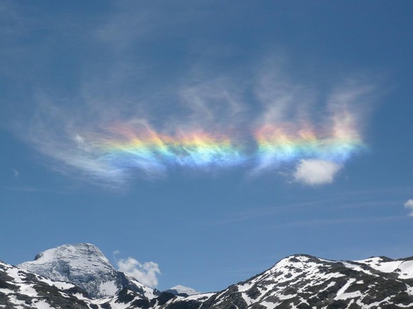 23 Fotos, die im perfekten Moment aufgenommen wurden ЁЯШЕ\nEine Regenbogenwolke...