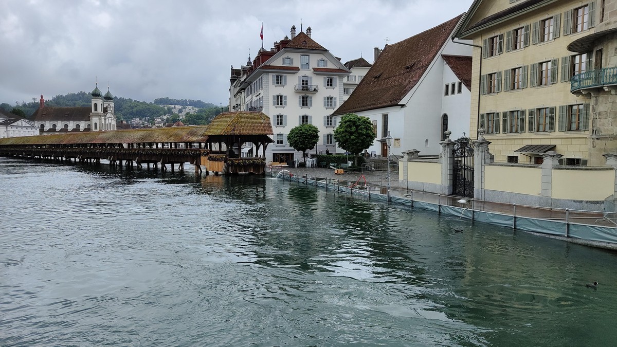 Pegelst-nde-in-der-Zentralschweiz-steigen-Bund-warnt-vor-Hochwasser