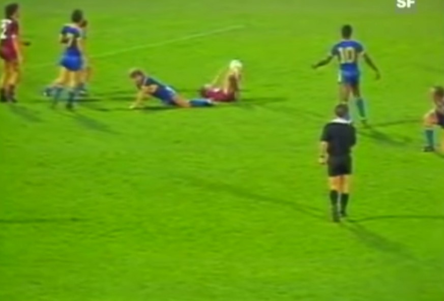13.09.1985: Gabet Chapuisat zertrümmert Lucien Favres Knie – das schlimmste Foul im Schweizer Fussball lässt beide bis heute nicht los