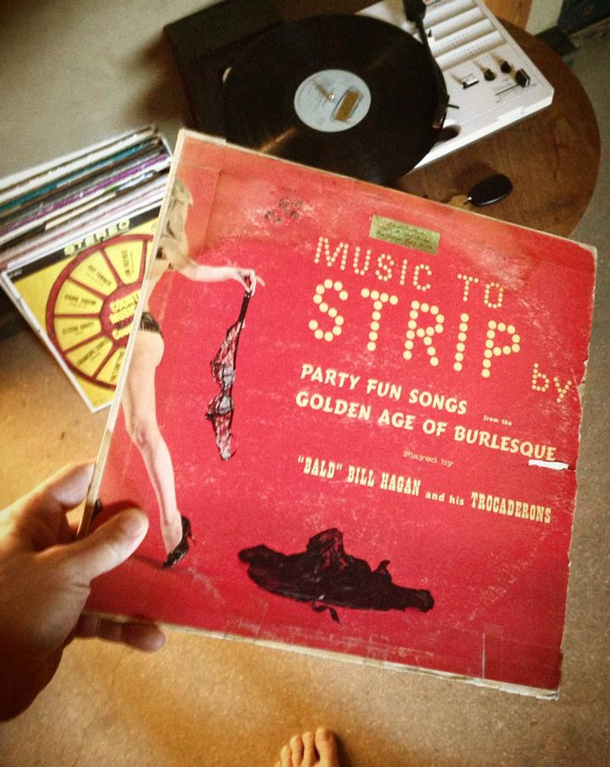 vinyl LP schallplatten retro musik rock'n'roll beatles stray cars bo diddley steve earle ramones louis armstrong jazz sister rosetta tharpe strip sidney bechet matman modern jazz quartett me ...