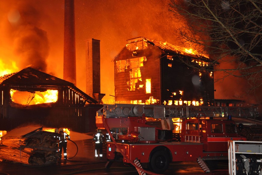 Beim Grossbrand im Dorfkern in der Nacht auf den 1. Januar waren die Gebäude der Schreinerei Rütti AG vollständig ausgebrannt.