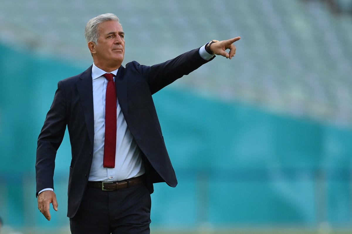 epa09264828 Switzerland's head coach Vladimir Petkovic reacts during the UEFA EURO 2020 group A preliminary round soccer match between Wales and Switzerland in Baku, Azerbaijan, 12 June 2021. EPA ...
