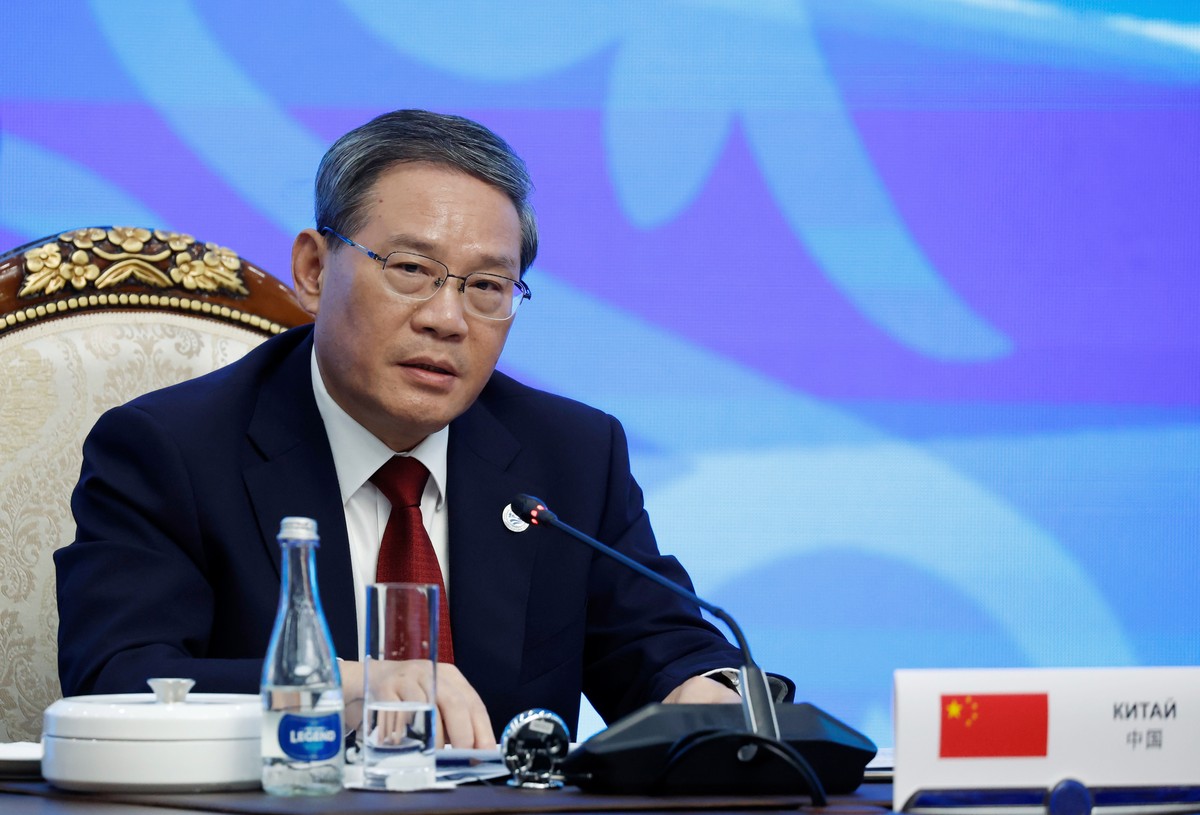epa10939880 Chinese Premier Li Qiang attends a meeting of the Council of Heads of Government of the Shanghai Cooperation Organization (SCO) member states in an expanded format, in Bishkek, Kyrgyzstan, ...