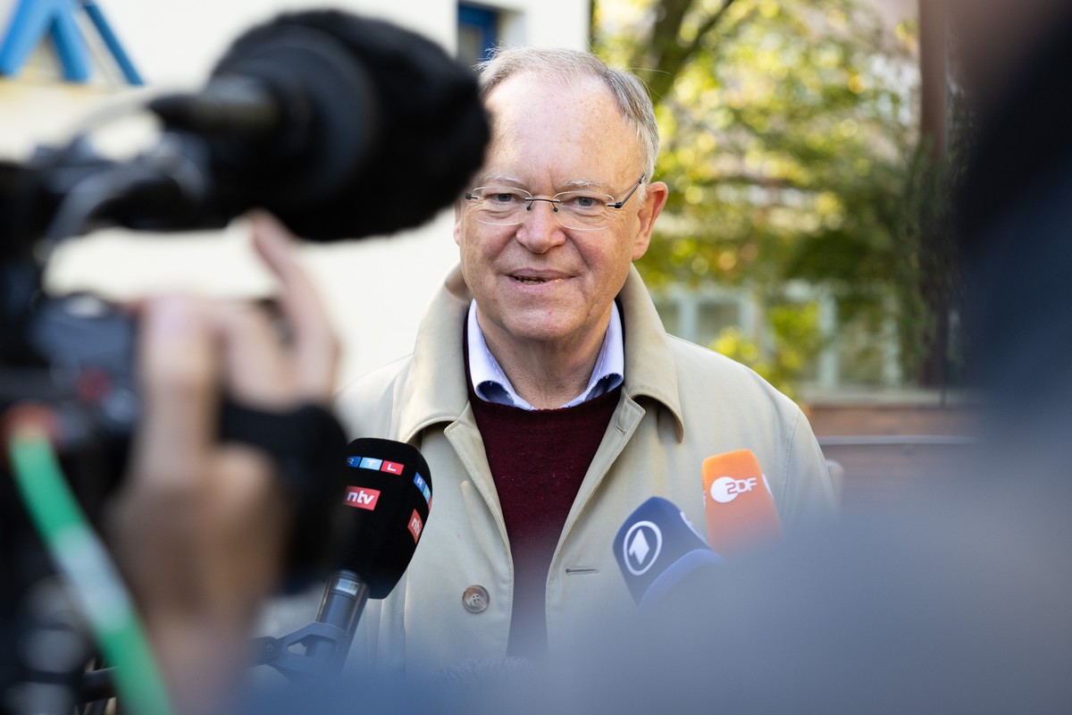 09.10.2022, Niedersachsen, Hannover: Stephan Weil (SPD), Ministerpr