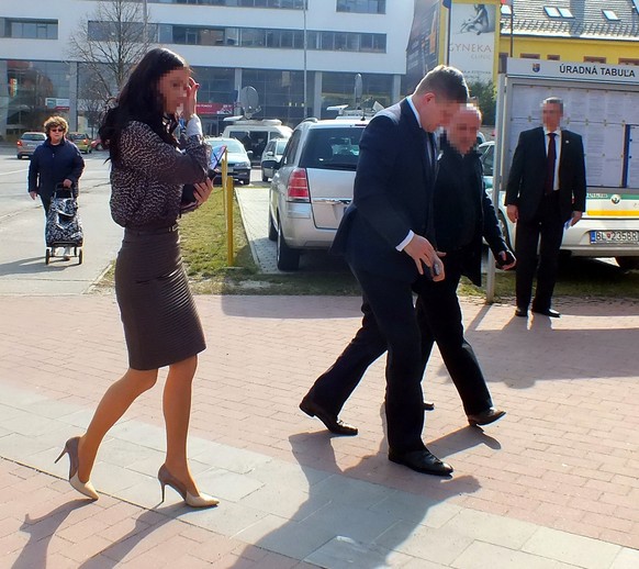 Maria Troskova und Robert Fico (im Vordergrund).