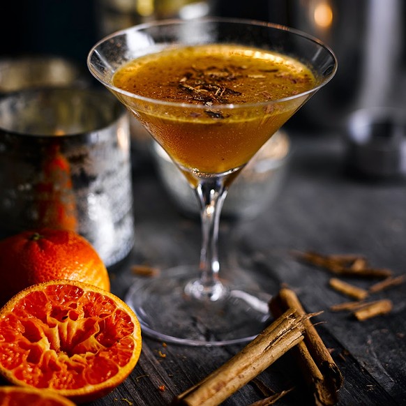 winter daiquiri cocktail rum http://samstowell.blogspot.ch/2014/10/lift-your-spirits.html