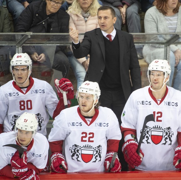 Lausannes Head Coach Ville Peltonen, waehrend dem Meisterschaftsspiel der National League, zwischen den SCL Tigers und dem HC Lausanne am Dienstag, 23. Oktober 2018 in der Ilfishalle in Langnau. (KEYS ...