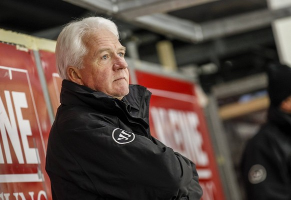 17.02.2015, Eisstadion Liebenau, Graz, AUT, EBEL, Moser Medical Graz 99ers vs HCB Suedtirol, 48. Runde, im Bild Bozen Headcoach Don MacAdam // Bozen Headcoach Don MacAdam during the Erste Bank Icehock ...