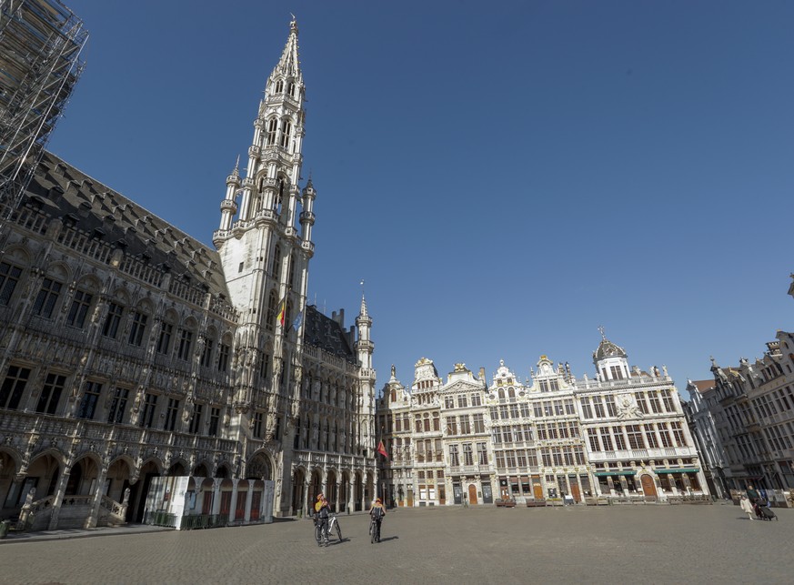 epa08331670 Empty Grand Palace of Brussels, Belgium, 30 March 2020. In order to contain the spread of coronavirus, Belgium is under lockdown, which is scheduled to be in place until 19 April 2020. Onl ...