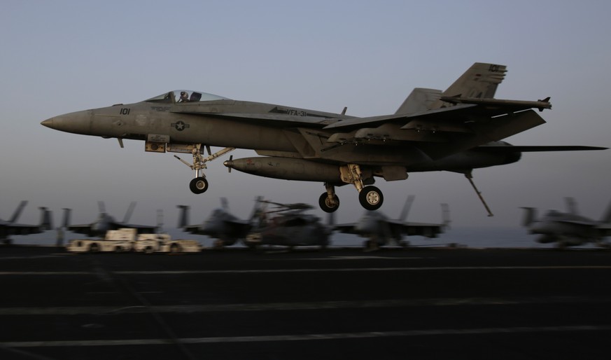 Unter der Führung der USA werden weiterhin zahlreiche Einsätze gegen den IS geflogen.