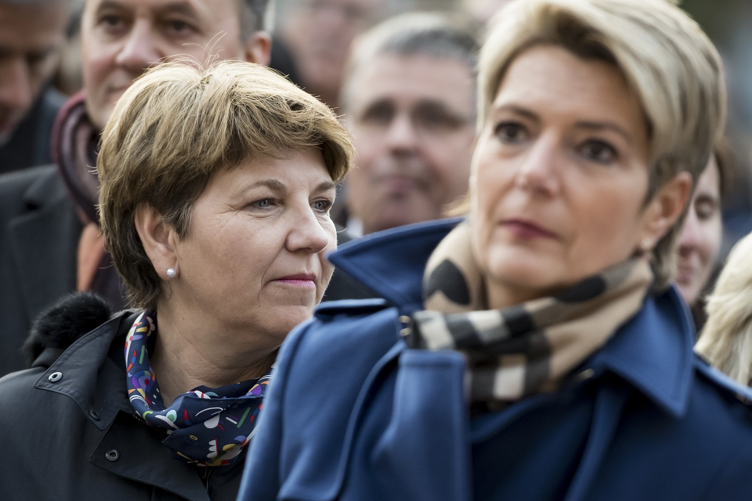 Viola Amherd, gauche, candidate PDC au Conseil federal, et Karin Keller-Sutter, droite, candidate PLR pour le Conseil federal lors de la Reception officielle en l&#039;honneur de Jean-Rene Fournier, l ...