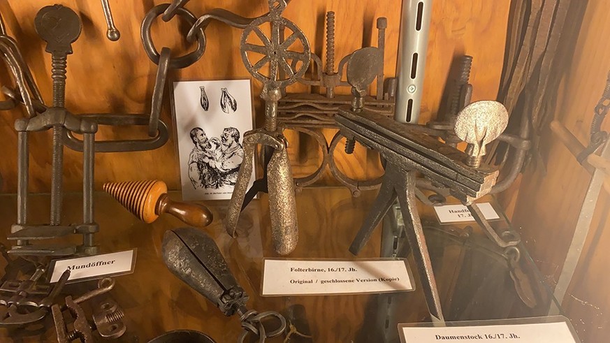 Henkermuseum Sissach Schweiz Rauszeit Museum unromantische Dates