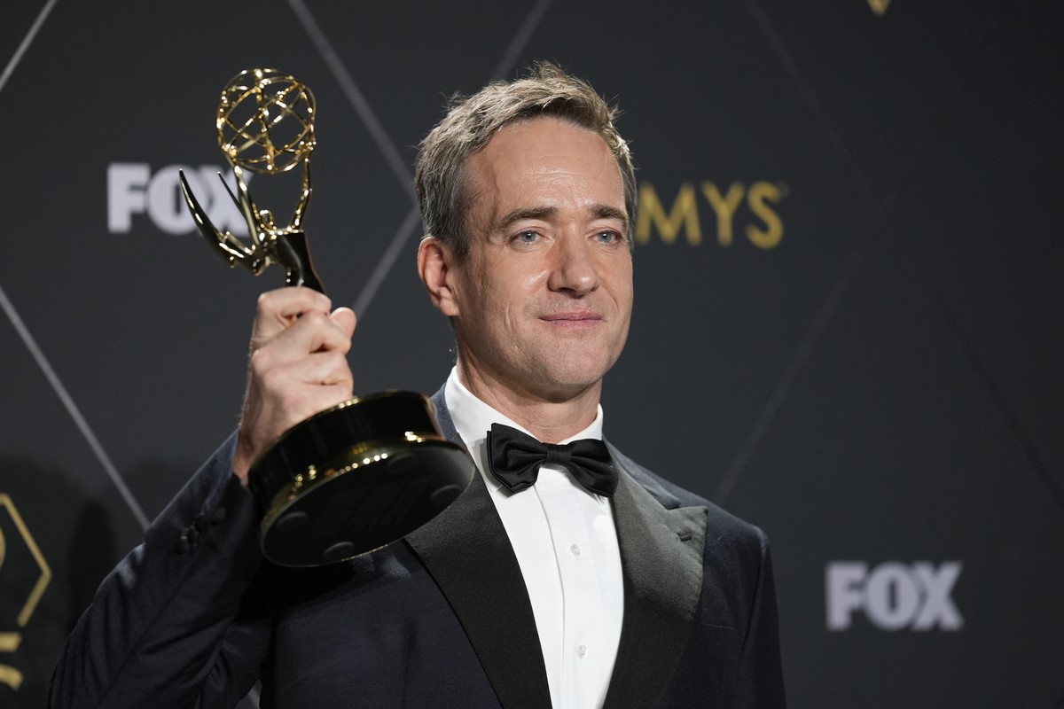 Matthew Macfadyen, winner of the award for outstanding supporting actor in a drama series for "Succession,"poses in the press room during the 75th Primetime Emmy Awards on Monday, Jan. 15, 2 ...