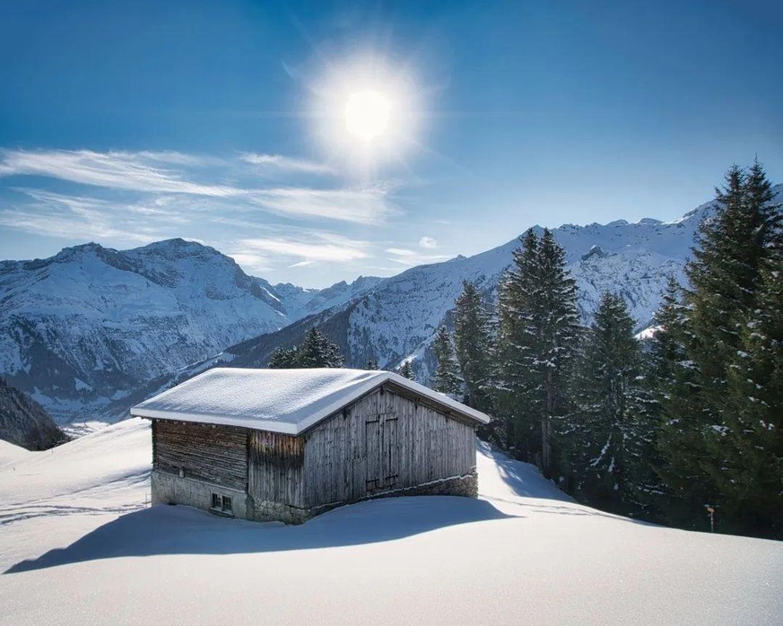 Rauszeit Winterwanderwege mit Bergbahn: Weissenberge GL