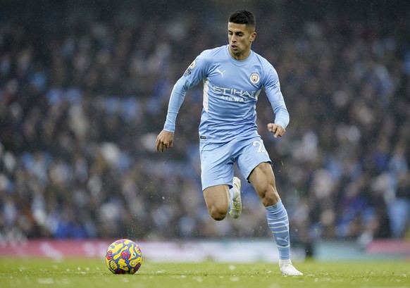 epa09608961 Joao Cancelo of Manchester City in action during the English Premier League soccer match between Manchester City and West Ham United in Manchester, Britain, 28 November 2021. EPA/TIM KEETO ...