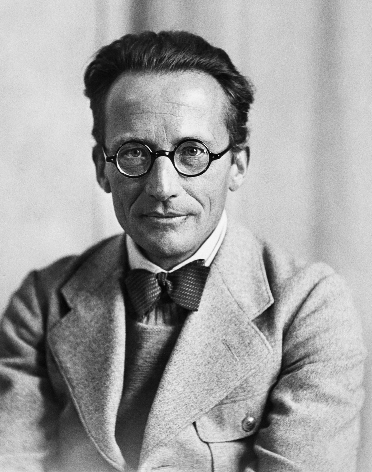 ANONYMOUS. Portrait of Erwin Schrödinger (1887-1961). Credit: Album / Fine Art Images