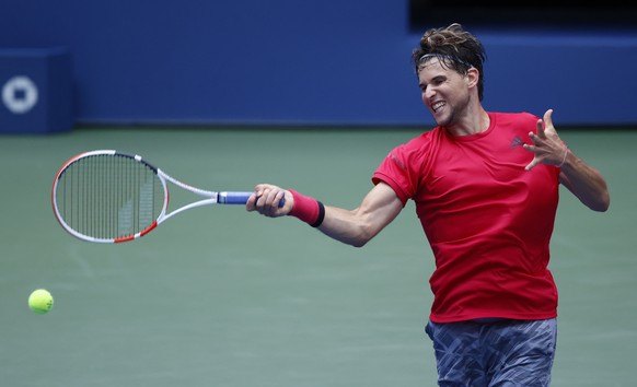 epa08653259 Dominic Thiem of Austria in action against Felix Auger-Aliassime of Canada during their match on the eighth day of the US Open Tennis Championships at the USTA National Tennis Center in Fl ...