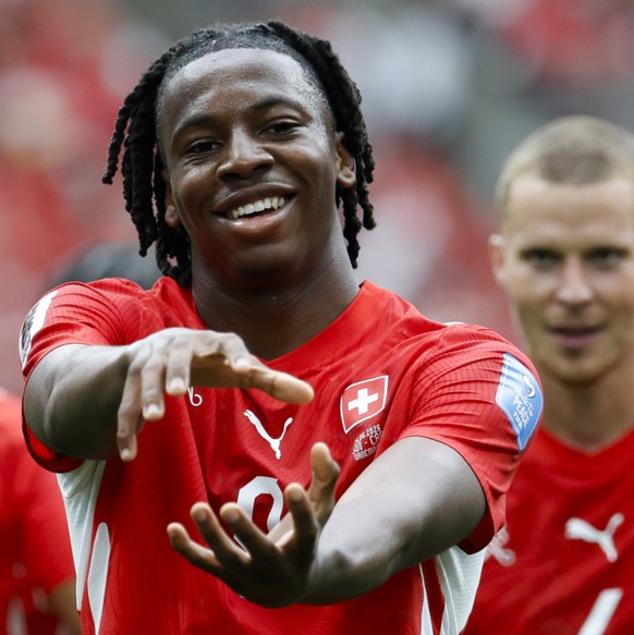 Comme pressenti, Johan Manzambi rejoint Aston Villa.