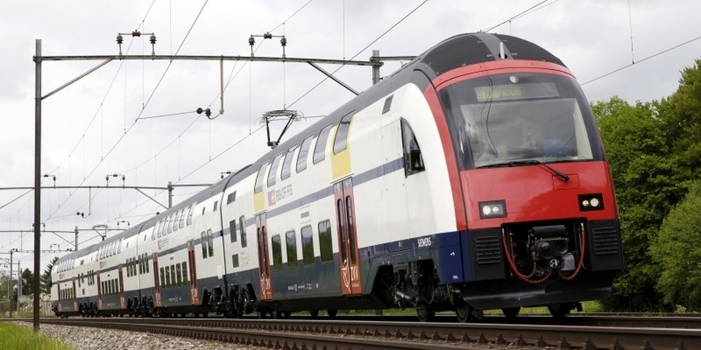 Doppelstöckiger Zug der SBB (Symbolbild)