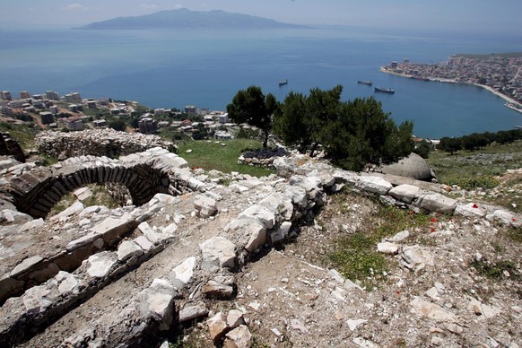 A view of the archeological site near the city of Saranda, some 290 km south from Tirana, Albania, on Sunday 21 May 2006. Saranda is expected to receive more than one hundred thousand foreign tourists ...