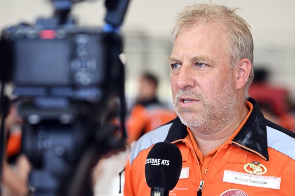 Sebastian Eugster, Teamleiter Rettungskette bei seiner Ankunft nach dem Einsatz in Venezuela auf dem Flughafen Zuerich in Kloten am Donnerstag, 2. Juli 2026. (KEYSTONE/Walter Bieri )