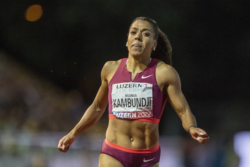 Mujinga Kambundji from Switzerland during the Women 200m race at the International Athletics Meeting in Lucerne, Switzerland, Tuesday, August 30, 2022. (KEYSTONE/Urs Flueeler)