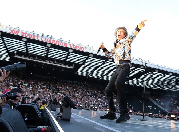 epa06787773 British musician Mick Jagger performs during The Rolling Stones &#039;No Filter&#039; tour in Old Trafford stadium in Manchester, Britain, 05 June 2018. EPA/Nigel Roddis