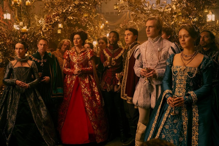 Anna Chancellor, Will Keen, Isabella Brownson, Brandon Grace, Henry Ashton, Kate O&#039;Flynn, and Jason Forbes in My Lady Jane (2024)