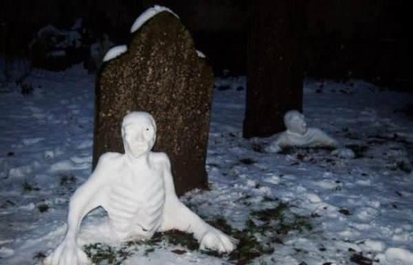 Schneemann Friedhof