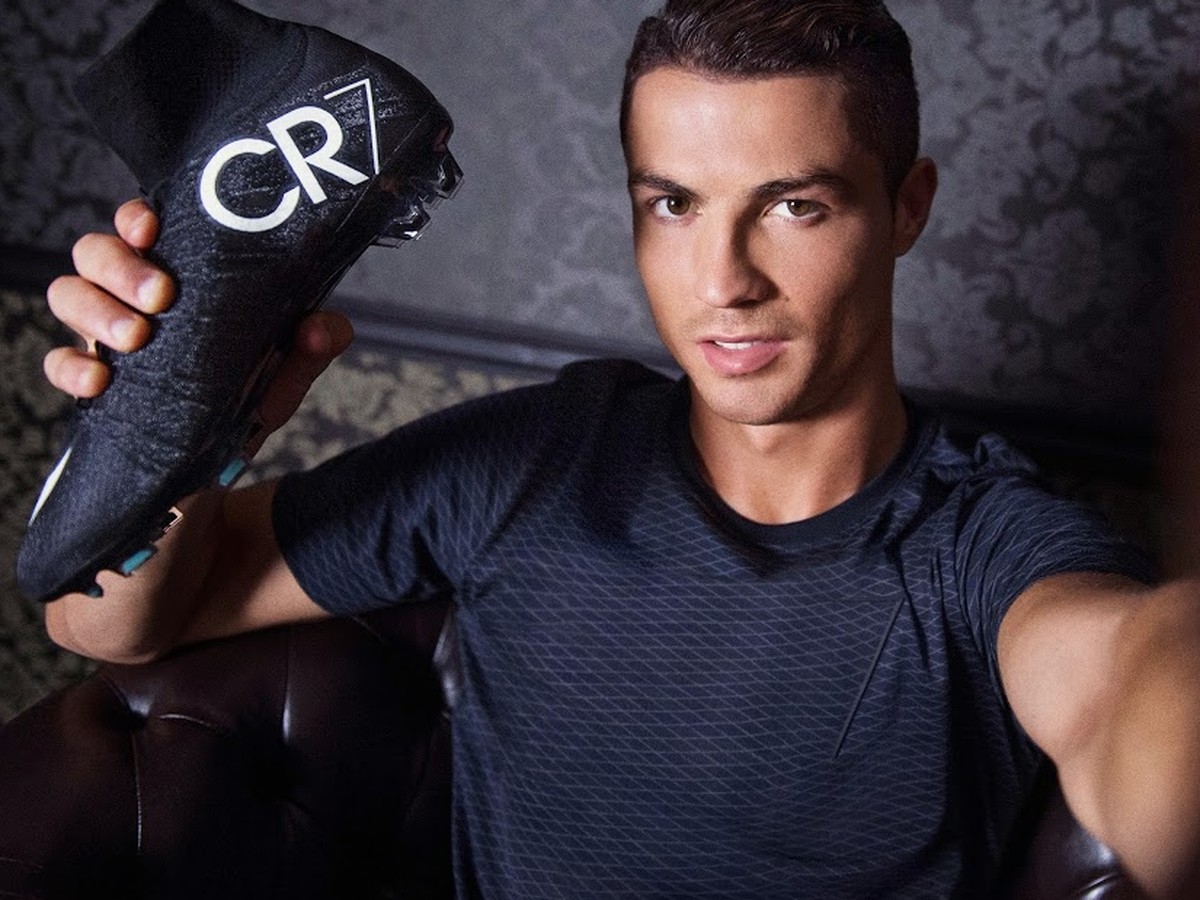 Cristiano ronaldo neue schuhe shop
