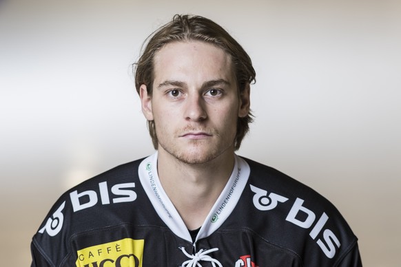 Portrait von Andre Heim, Spieler des SC Bern, am Dienstag, 14. August 2018 vor dem Training in Bern. (KEYSTONE/Alessandro della Valle)