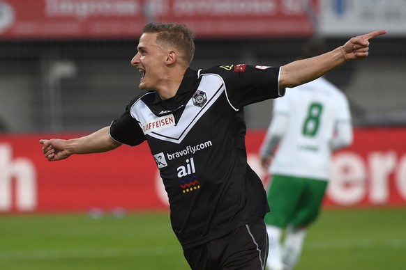 Luganos Mattia Bottani freut sich ueber sein 2:0, beim Fussball Meisterschaftsspiel der Super League zwischen dem FC Lugano und dem FC St. Gallen am Mittwoch, 25. Mai 2016, im Cornaredo Stadion in Lug ...