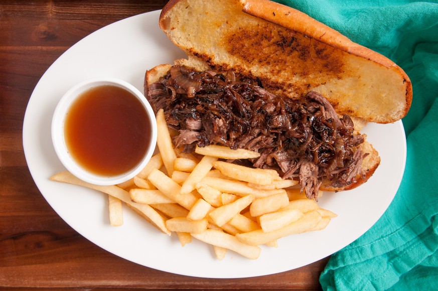 french dip sandwich au jus roast beef zwiebeln essen food kochen usa deli