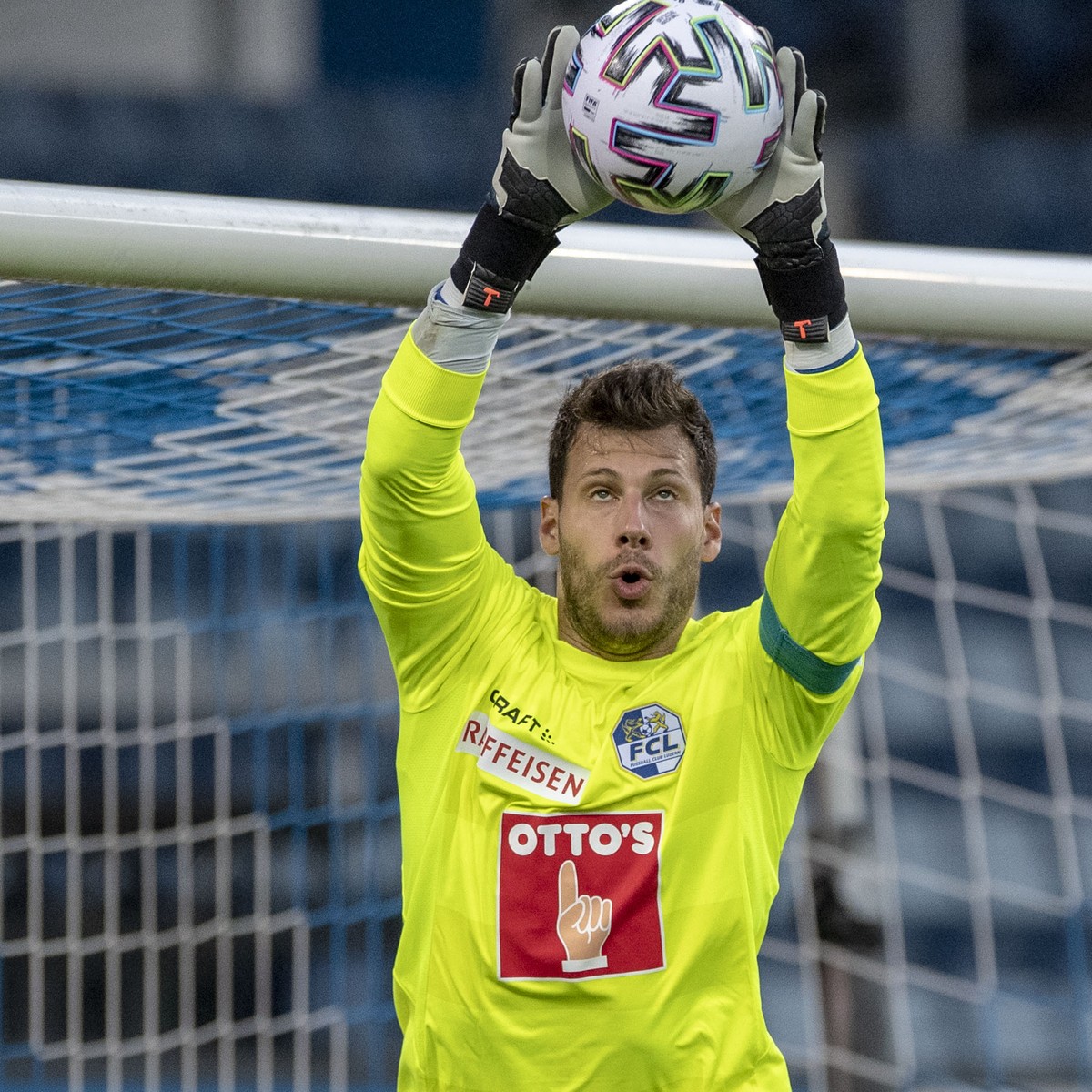 Torhueter Marius Mueller von Luzern beim Super League Meisterschaftsspiel zwischen dem FC Luzern und dem FC Zuerich vom Freitag, 31. Juli 2020 in Luzern. (KEYSTONE/Urs Flueeler)