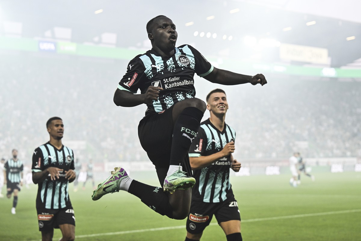 St. Gallen's Chadrac Akolo celebrates after scoring during the UEFA Conference League soccer match against Slask Wroclaw, Wednesday, Aug. 7, 2024, in St. Gallen, Switzerland. (Gian Ehrenzeller/Ke ...