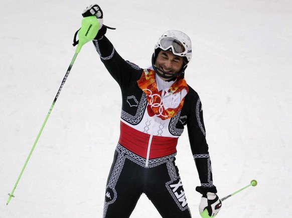 Schrecklich und darum schon fast wieder stylish: 20 Sportlerdresses der frühen 90er
die ski-mode aller wintersportler hat schon immer schrecklich ausgesehen. ausser evt die rennbekleidung der mexikane ...