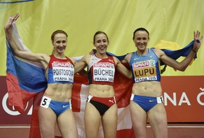 Das Siegerpodest mit Selina Büchel zwischen der Russin&nbsp;Yekaterina Poistogova und&nbsp;Nataliya Lupu aus der Ukraine.