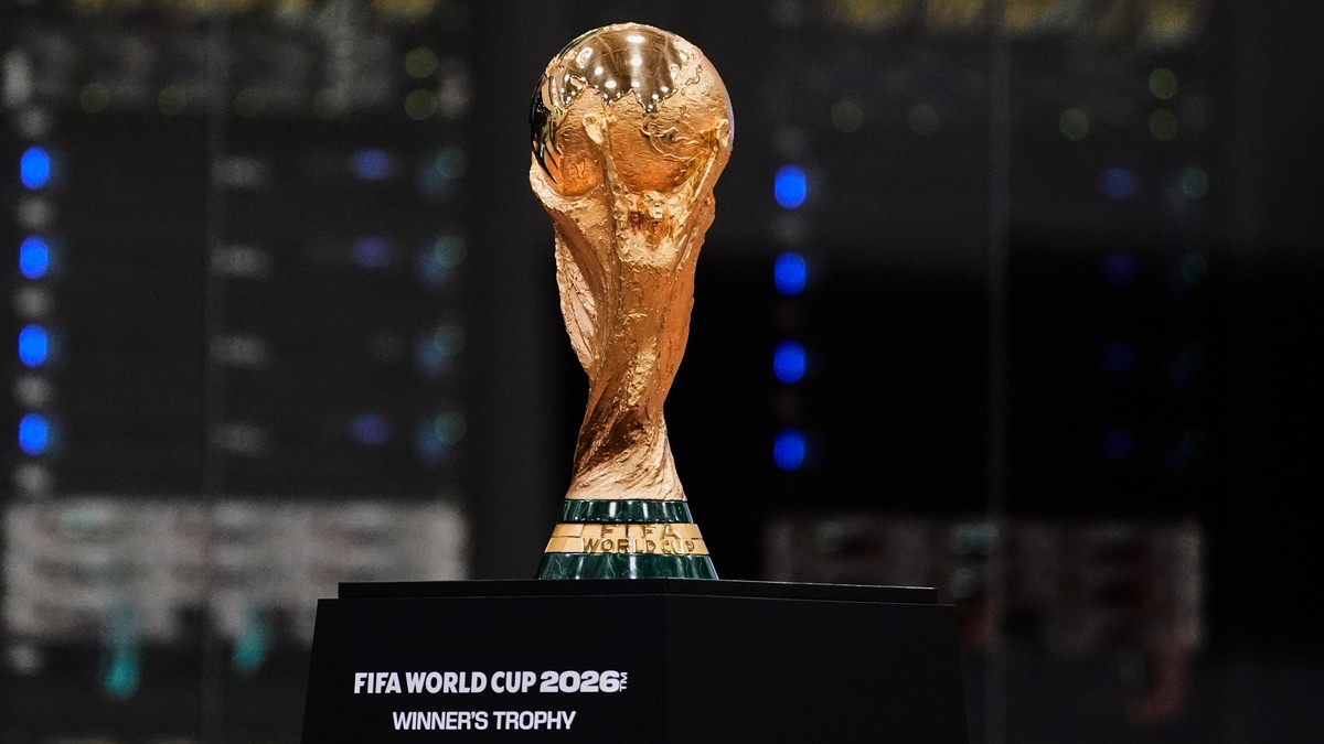 The FIFA World Cup soccer trophy is displayed during the opening ceremony of the International Broadcast Center, Monday, June 1, 2026, in Dallas. (AP Photo/Tony Gutierrez)
WCup IBC Dallas Soccer