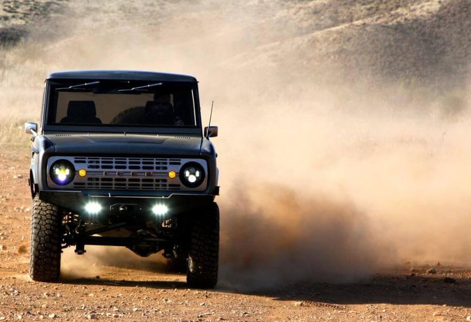 icon 4x4 kalifornien ford bronco toyota landcruiser fj retro restomod tuning auto https://www.icon4x4.com/