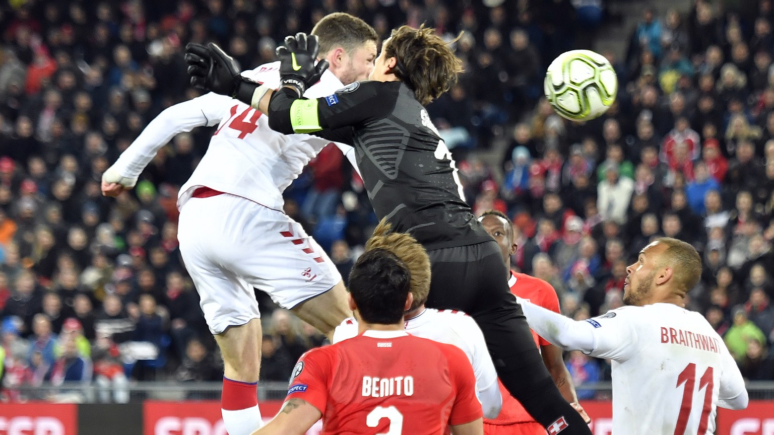 epa07465730 Denmark&#039;s Henrik Dalsgaard, left, scores the 3-3 against Switzerland&#039;s goalkeeper Yann Sommer, right, during the UEFA Euro 2020 qualifying Group D soccer match between Switzerlan ...