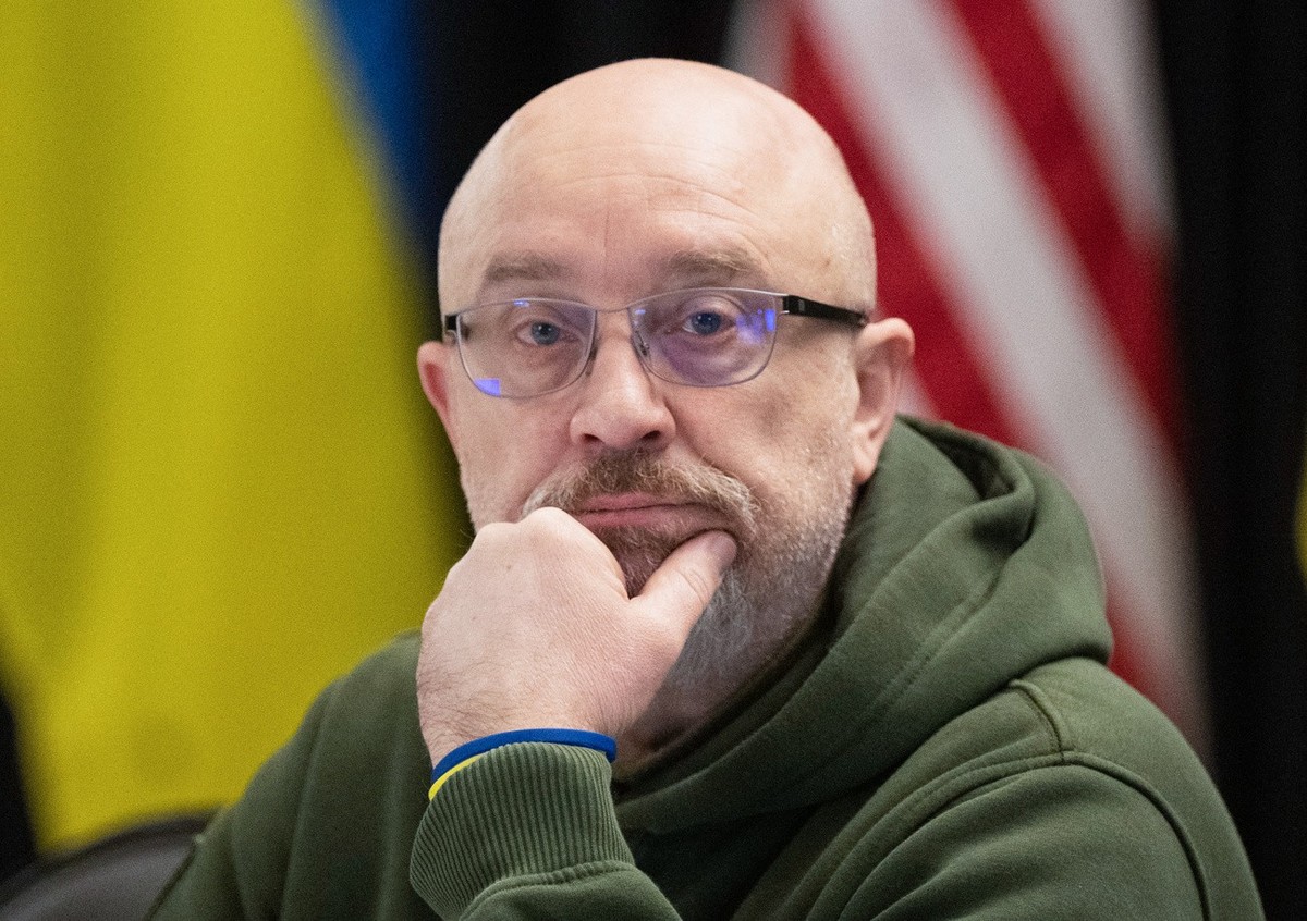 20.01.2023, Rheinland-Pfalz, Ramstein: Der ukrainische Verteidigungsminister Olexij Resnikow kommt zur Ukraine-Konferenz auf der US-Airbase Ramstein. Foto: Boris Roessler/dpa +++ dpa-Bildfunk +++ (KEY ...