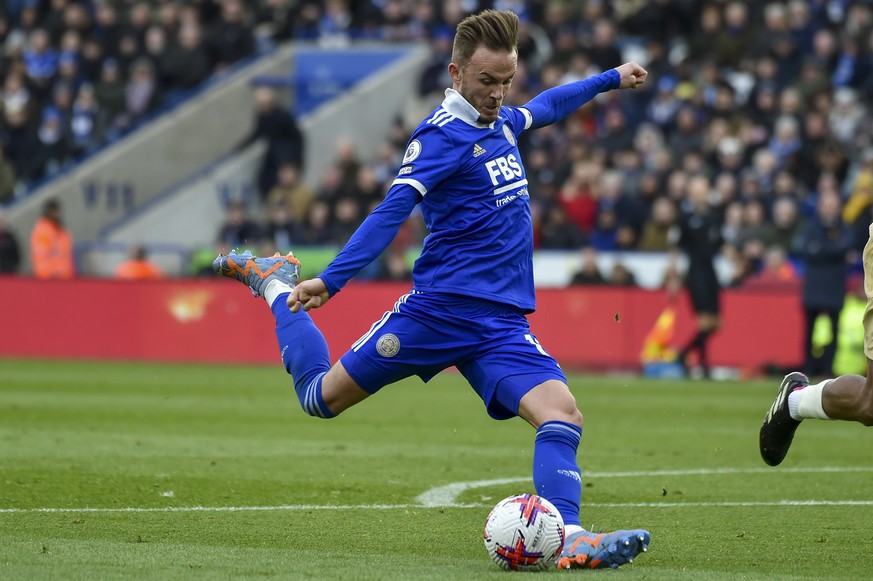 Leicester&#039;s James Maddison attempts a shot on goal during the English Premier League soccer match between Leicester City and Chelsea at King Power stadium in Leicester, England, Saturday, March 1 ...