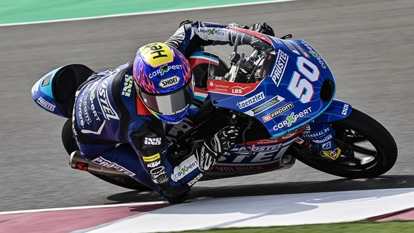 Moto3-Fahrer Jason Dupasquier bei einer Trainingsfahrt anlaesslich des Moto Grand Prix von Katar 2021 auf dem Losail International Circuit in Losail, Katar, am Samstag, 20. Maerz 2021. (KEYSTONE/Karl  ...