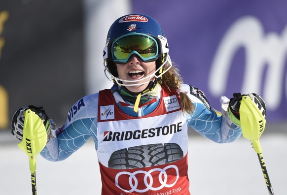 Mikaela Shiffrin of the U.S. celebrates winning the women&#039;s slalom at the Alpine Ski World Cup in Are, March 14, 2015. REUTERS/Pontus Lundahl/TT News Agency (SWEDEN - Tags: SPORT SKIING) 

ATTE ...