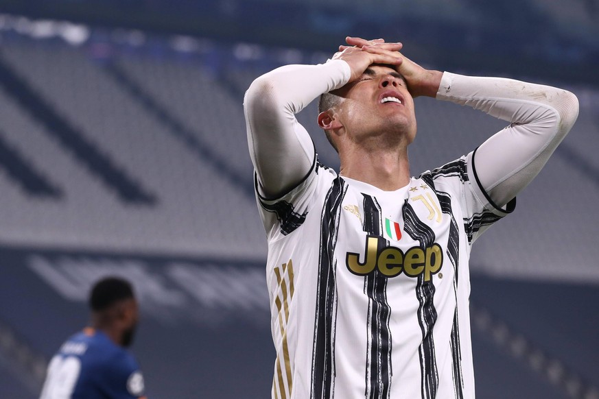 Cristiano Ronaldo kann es nicht fassen: Juventus scheitert am FC Porto.