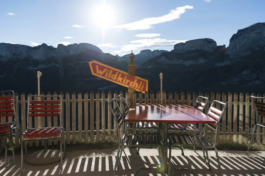 Leere Tische gibt es während der Saison im Berggasthaus Äscher nie. Ausserhalb der Hochsaison bleiben die Gäste in der Schweiz jedoch weg.&nbsp;