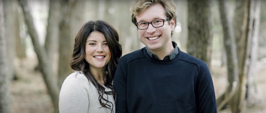Jennifer Robertson (left) and Gerald 