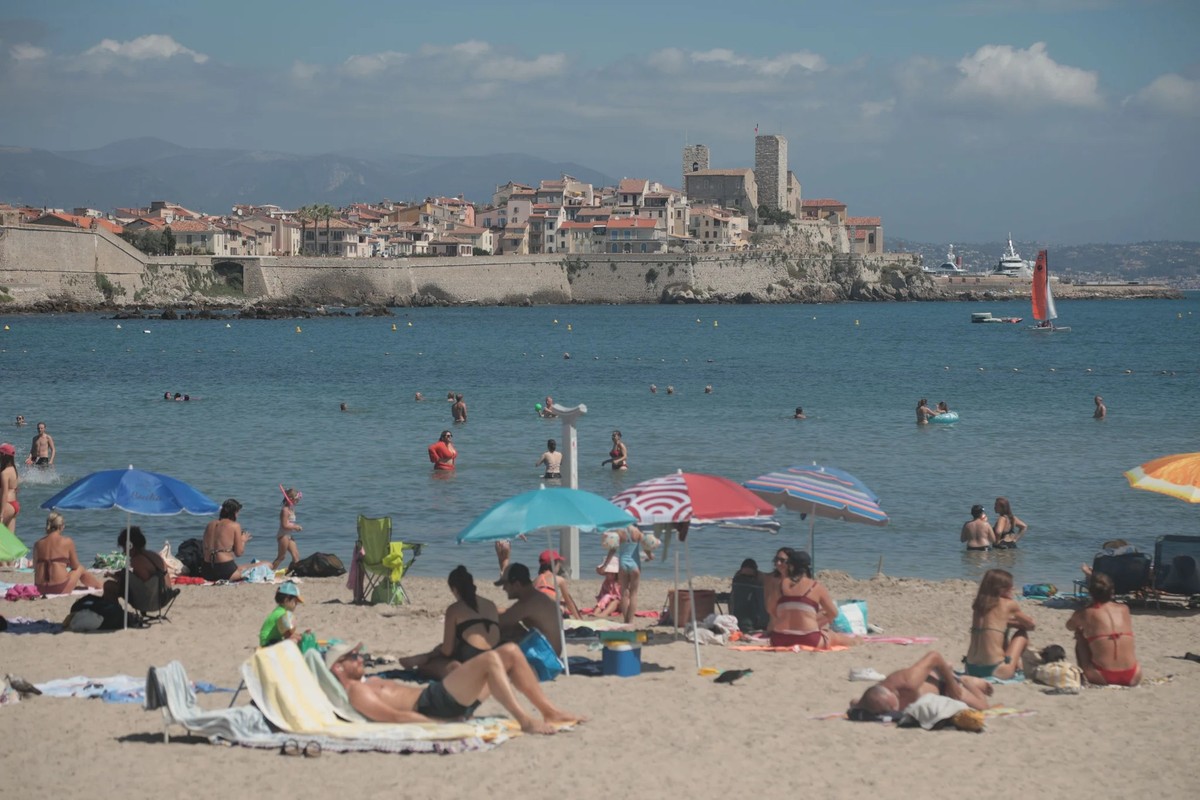 La température de l'eau pourrait atteindre 30 degrés sur la Côte d'Azur.